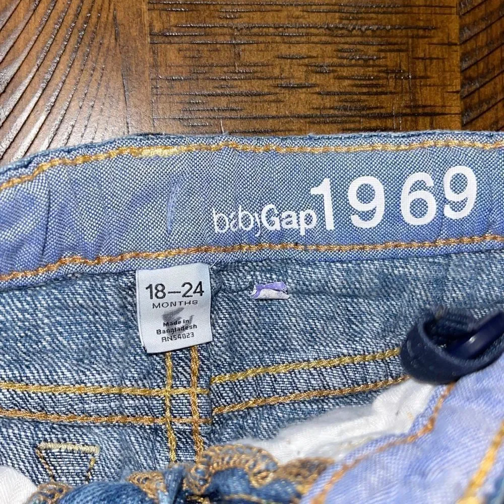 Gap denim skirt - 3/$25